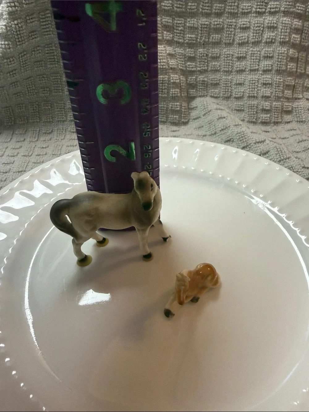 Vintage miniature ceramic horse figurines